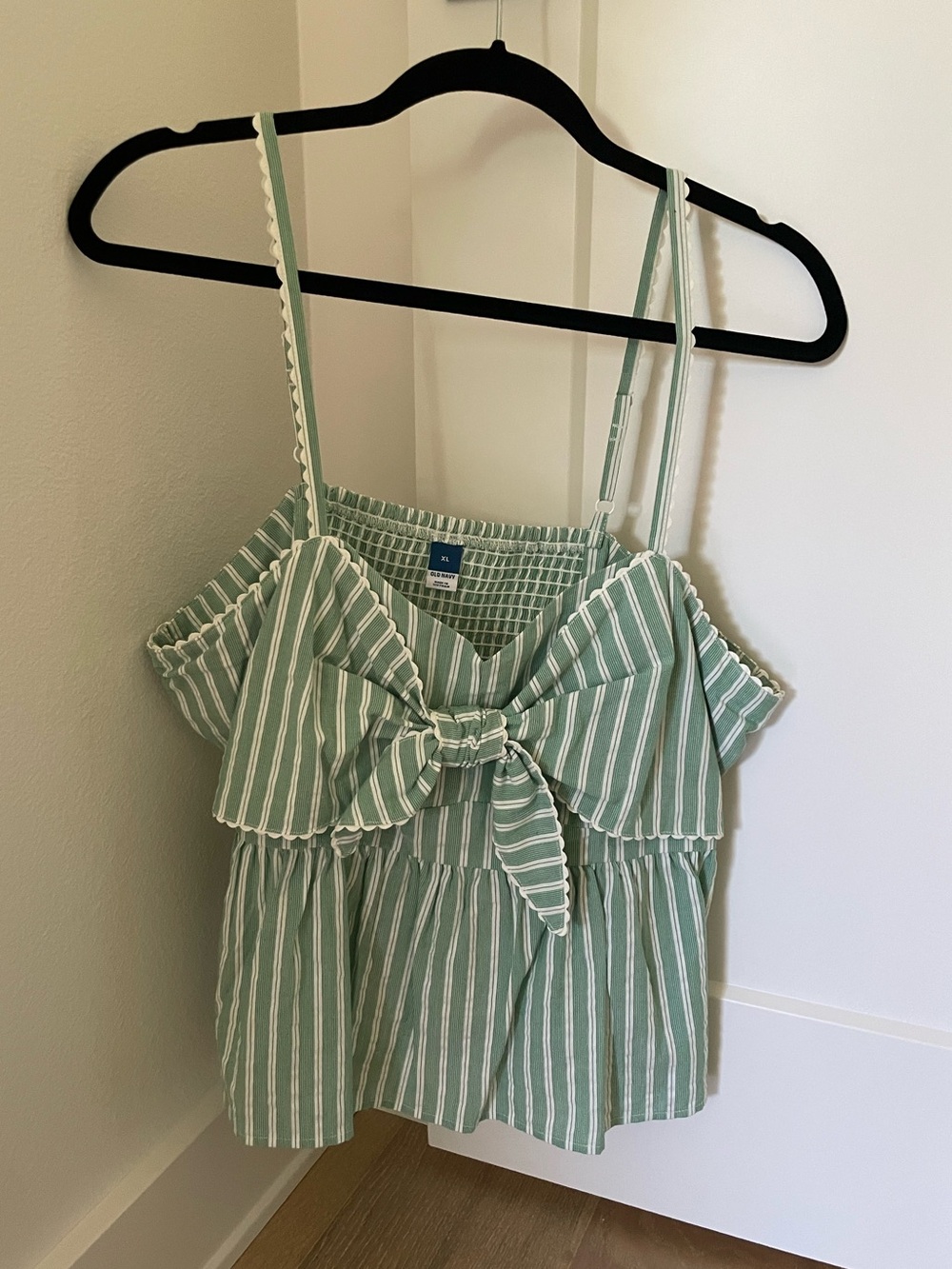 Old Navy Green & White Tie Peplum Tank Top XL